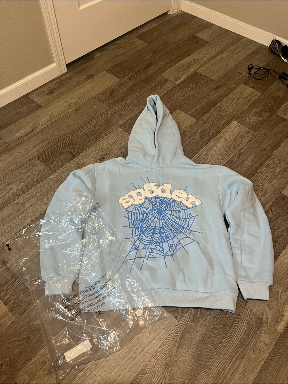 Light Blue Spider Graphic Crewneck Sweatshirt